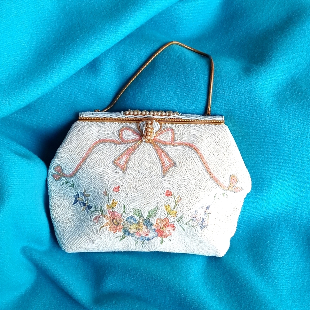 Labelle Creole beaded special occasion handbag